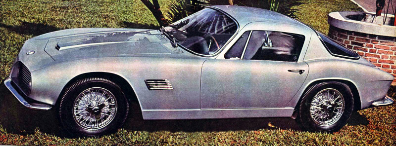 Thanks to the long hood design, the Capeta has a Front-Mid engine configuration, with a six cylinder motor putting out 160hp mated to a four speed manual transmission.